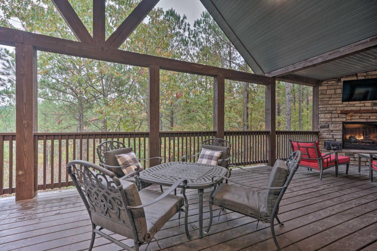 Broken Bow Cabin Deck With Hot Tub And Pool Table! Εξωτερικό φωτογραφία