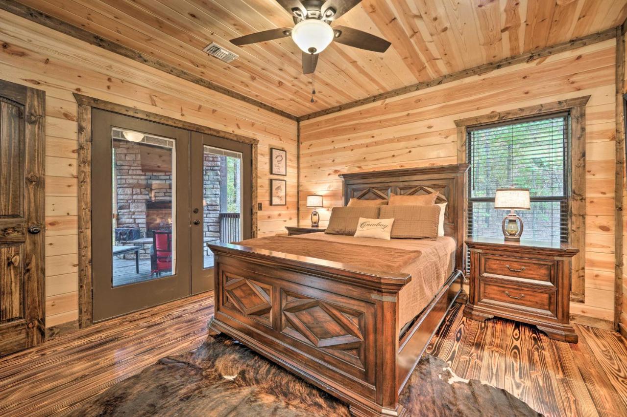 Broken Bow Cabin Deck With Hot Tub And Pool Table! Εξωτερικό φωτογραφία